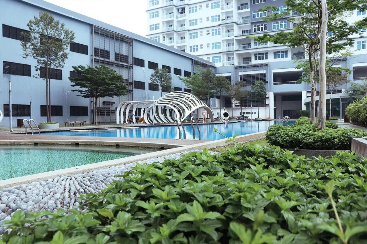 Puchong Skypod Residence @ Hostay 외부 사진
