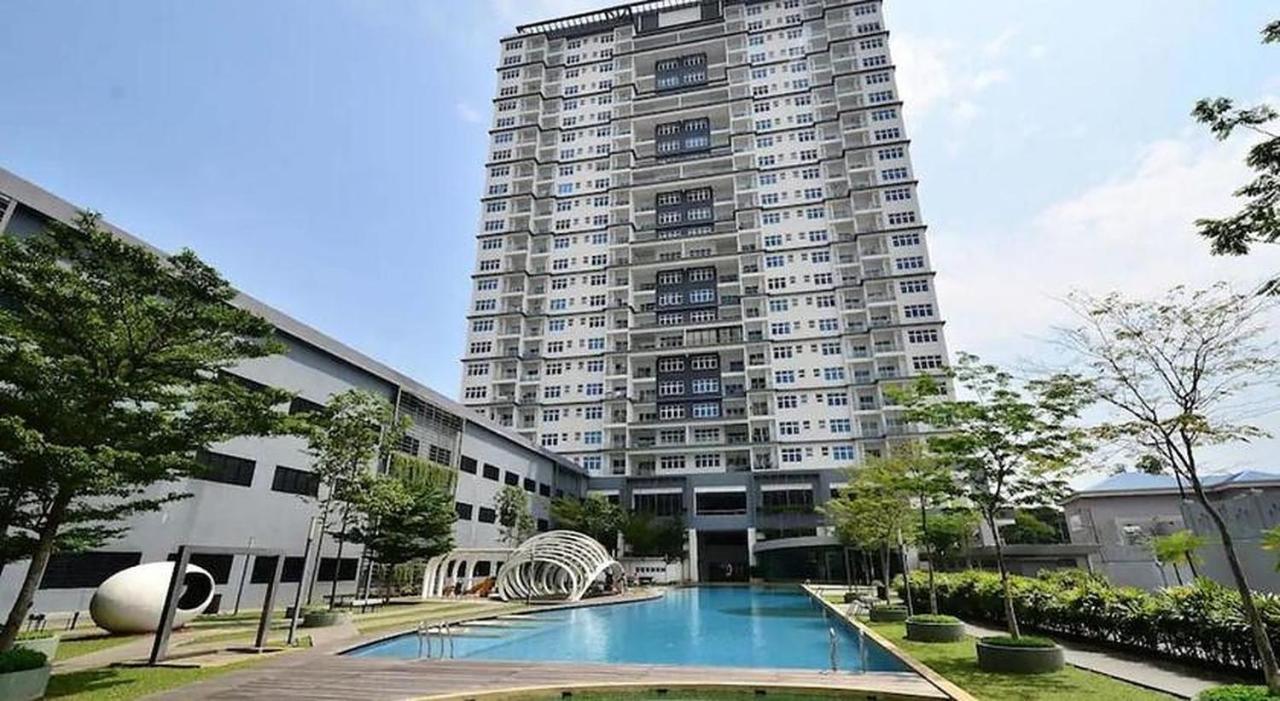 Puchong Skypod Residence @ Hostay 외부 사진